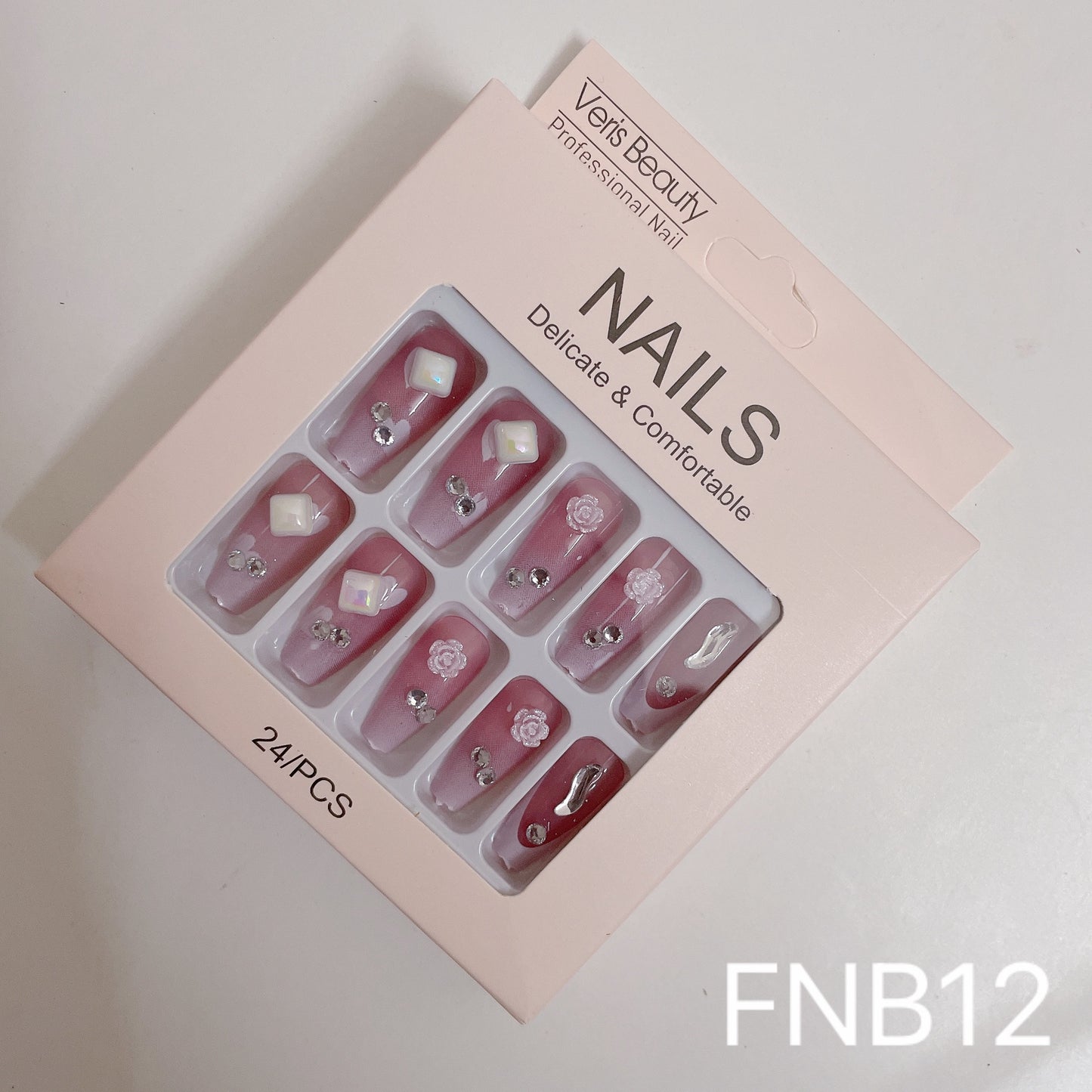 Press on nails set of 24