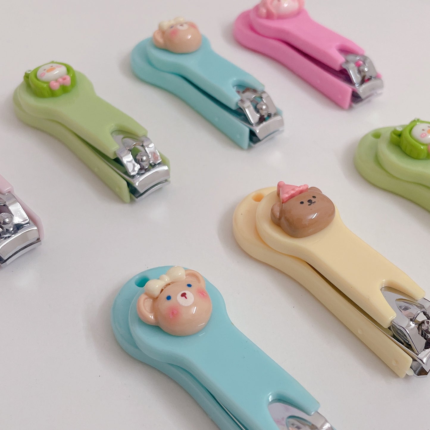 Cute Ahh Nailcutter (small)