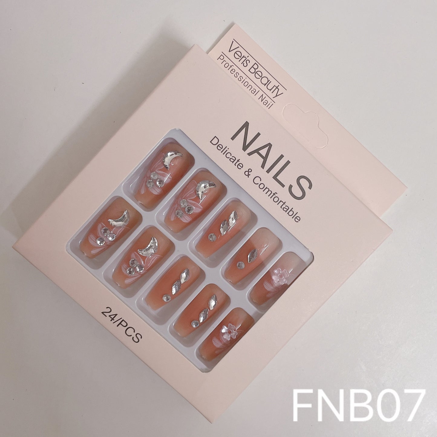 Press on nails set of 24