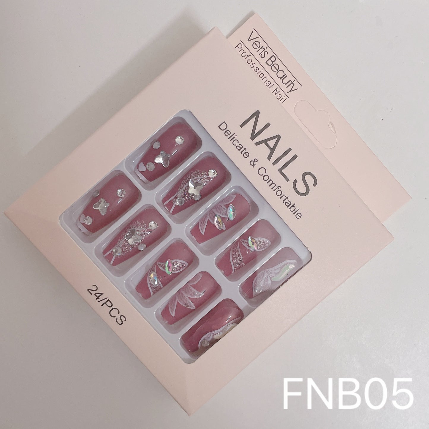 Press on nails set of 24
