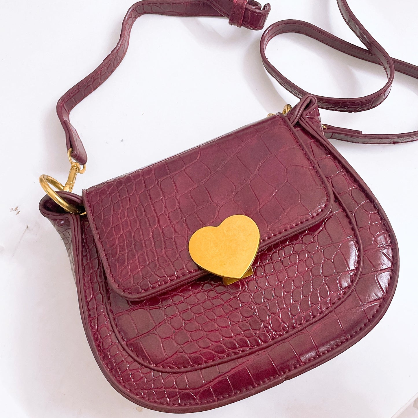 Mila Heart Sling Bag