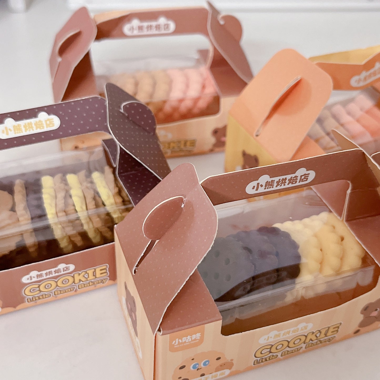 Cookie box eraser set
