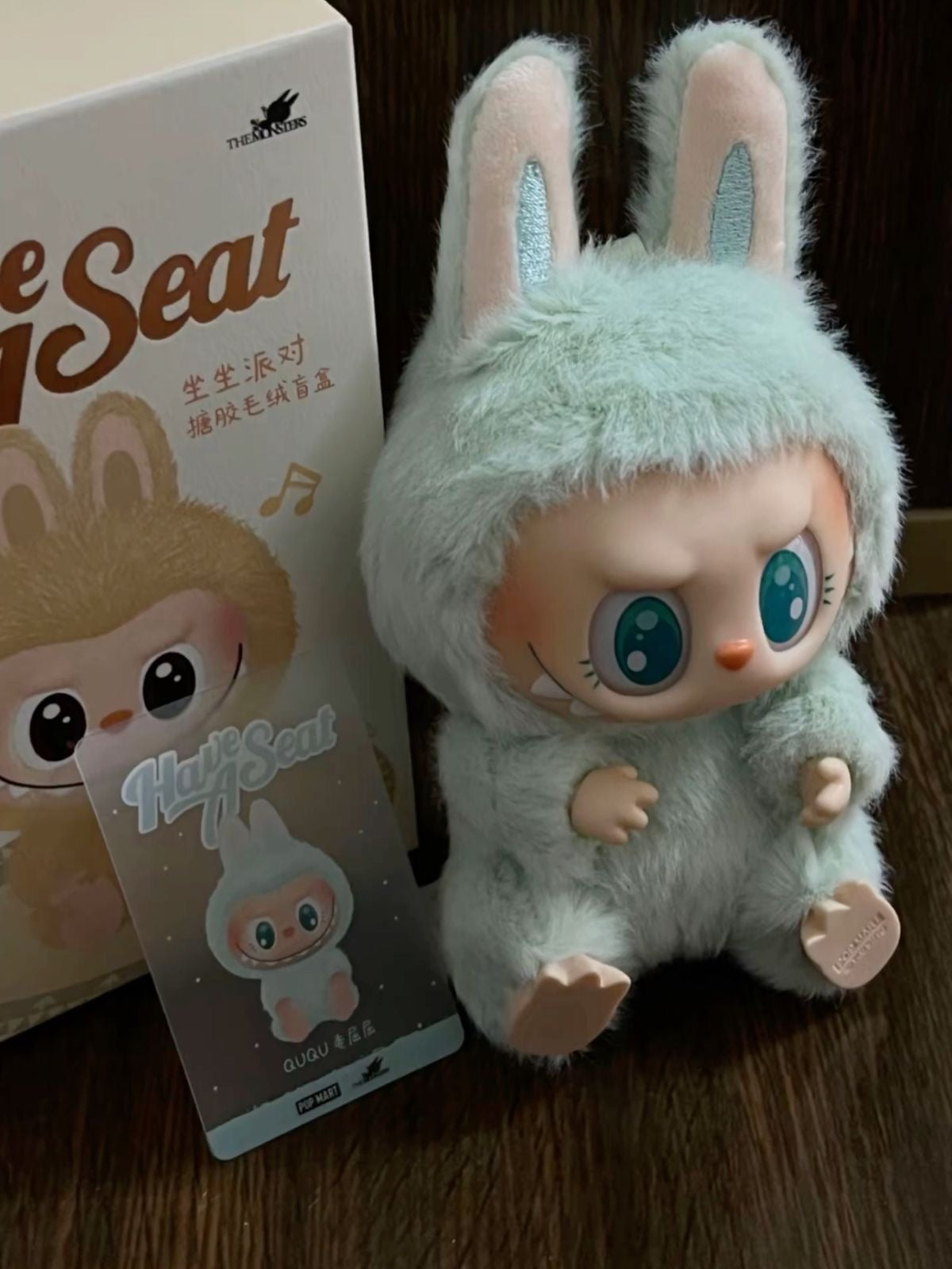 Labubu Have a seat Preorder (15 days arrival)