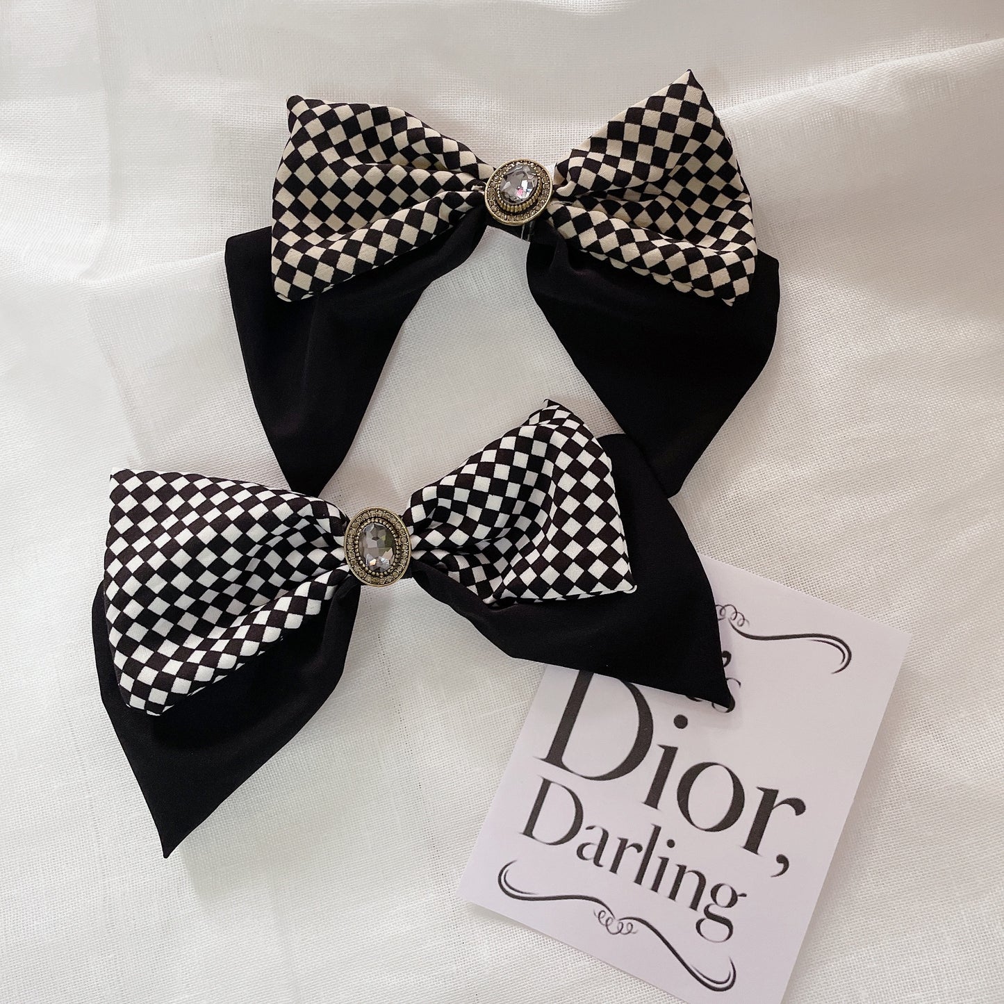 Charlotte Bow Clip