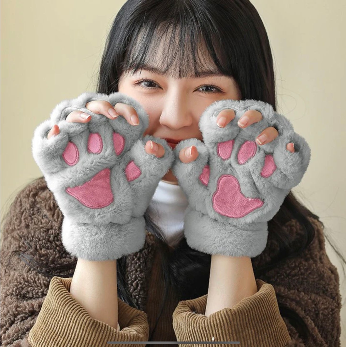 Kawaii cat paw gloves