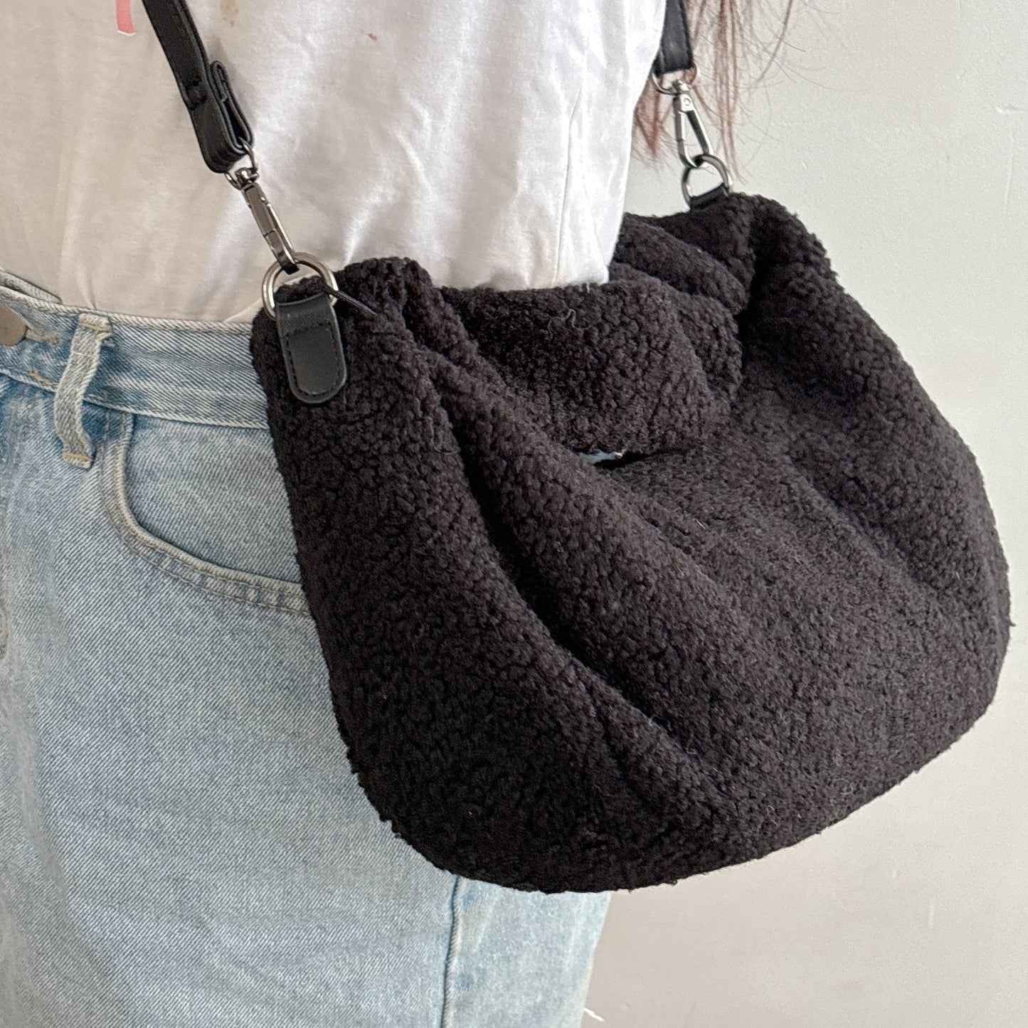 Teddy Handbag / Slingbag